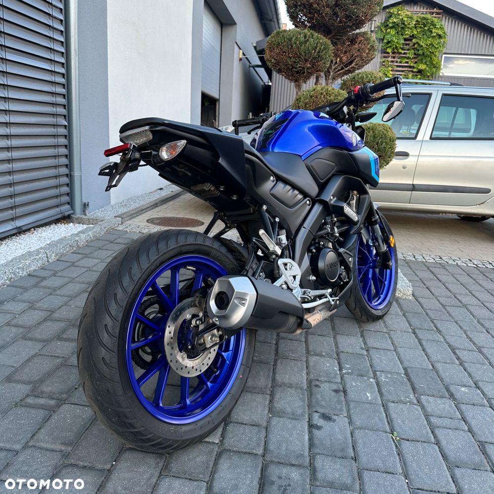 Yamaha MT - 4