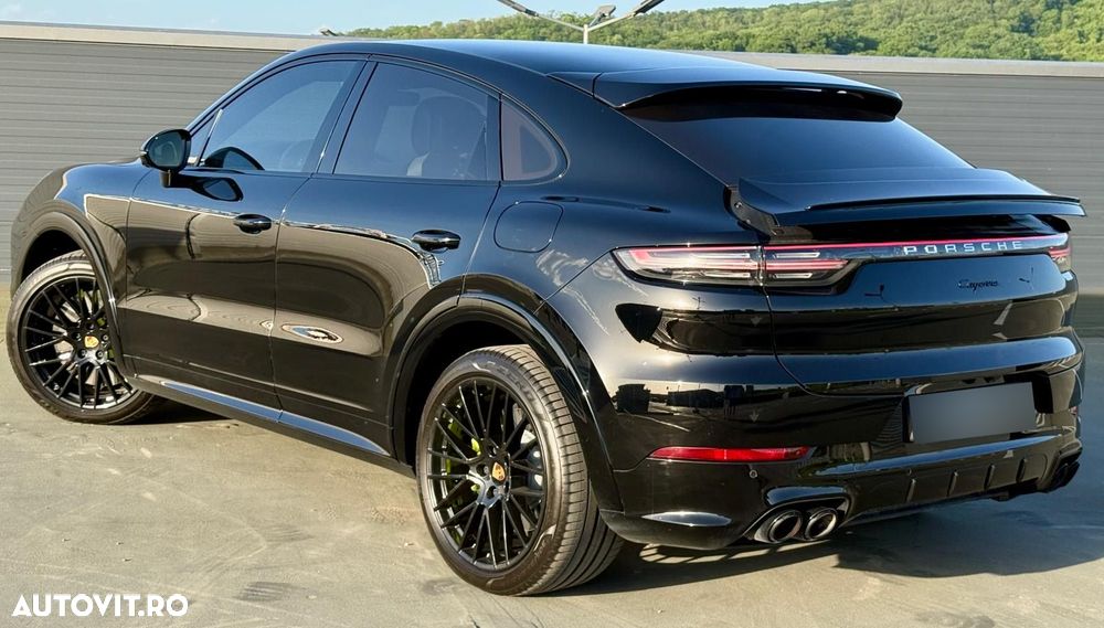 Porsche Cayenne Tiptronic S - 6