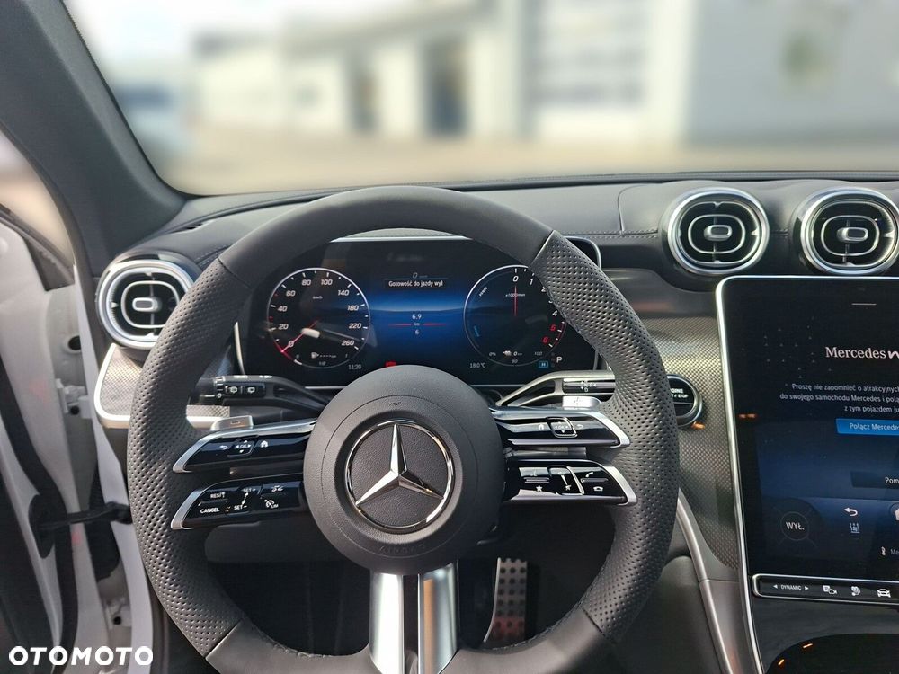Mercedes-Benz GLC - 11