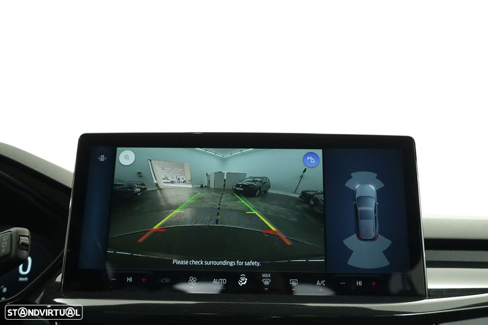 Ford Focus 1.0 EcoBoost MHEV ST-Line X - 12