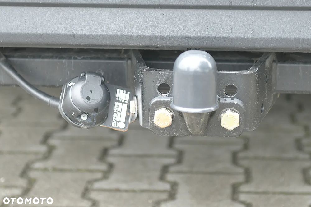 MAN TGE - 12