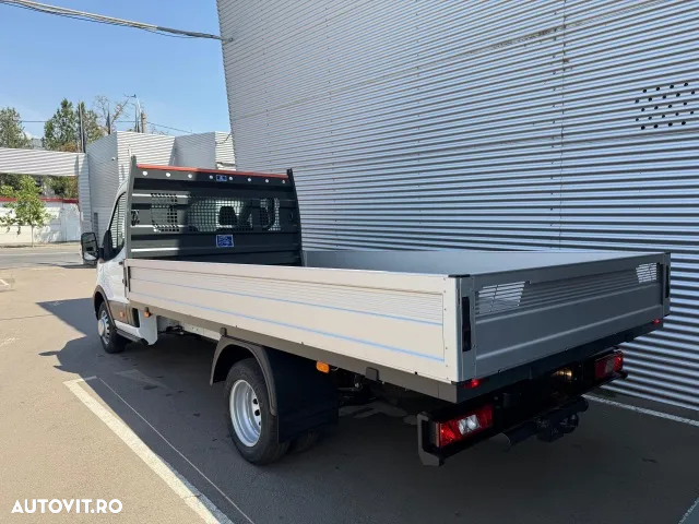 Ford Transit - 2