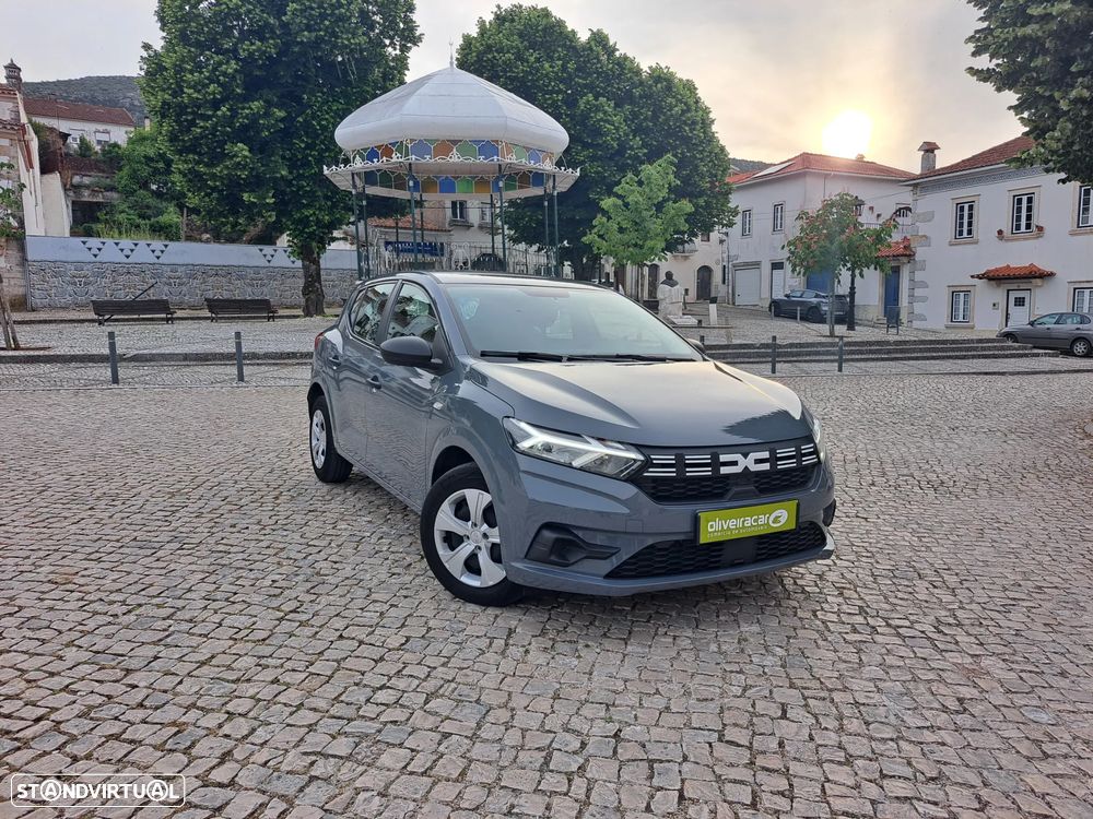 Dacia Sandero 1.0 SCe Essential - 2