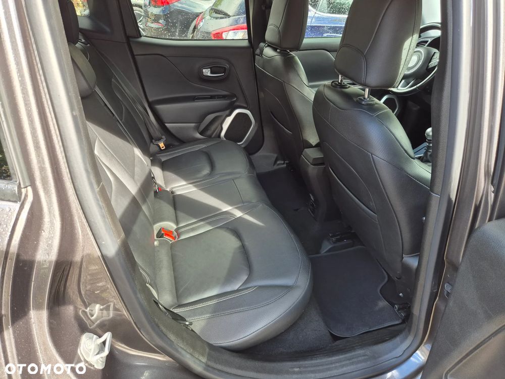Jeep Renegade 1.4 MultiAir Limited - 25