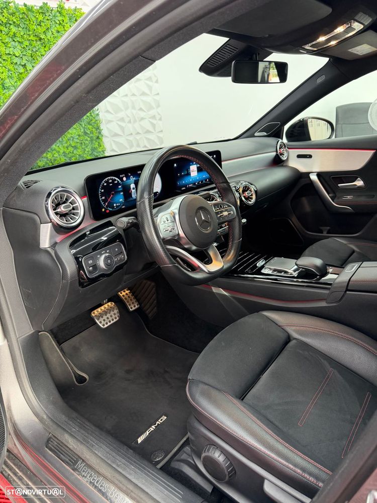 Mercedes-Benz A 200 d 4Matic 8G-DCT AMG Line - 7