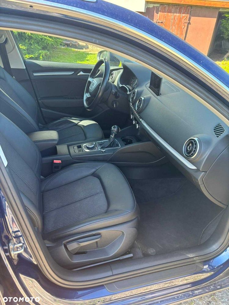 Audi A3 Sportback - 4