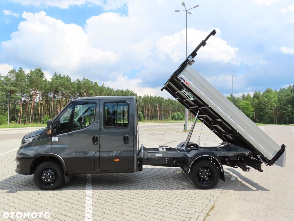 Iveco DAILY 35C16 Doka Dubel Brygadowy MIXTO 6-Cio Os.+755 Kg Ład. Wywrotka Kiper Wywrot x 3 str. 3100 mm Długość + Stelaż i Plandeka 2100 mm Wysokość Renomowanej Firmy RomCar Rozstaw Osi 3750 mm Blokada Tylnego Mostu WZMACNIANY HAK 3500 Kg 55 Tys Km Przeb. Stan Auta JAK NOWY POLECAM - 6