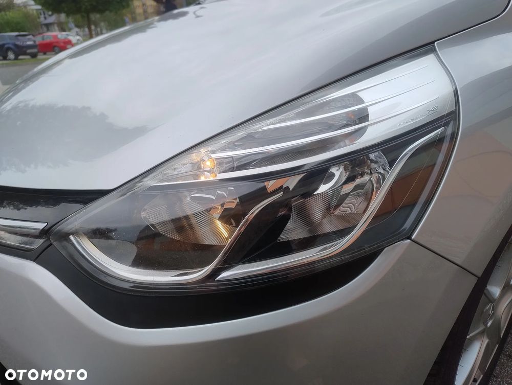 Renault Clio TCe 90 Limited - 27