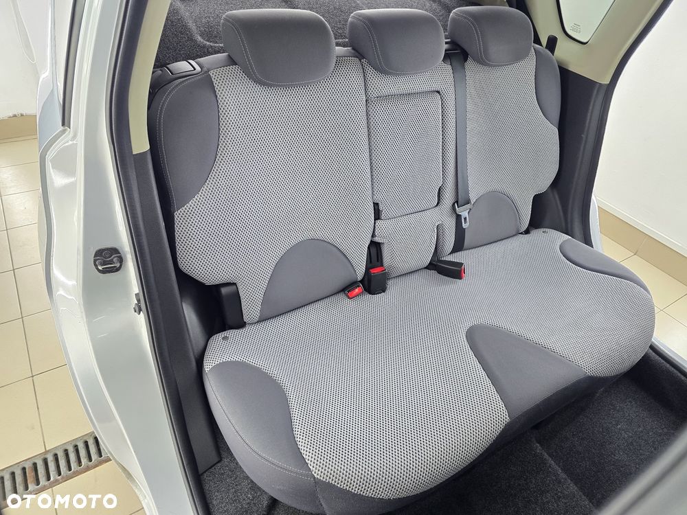 Nissan Note - 31