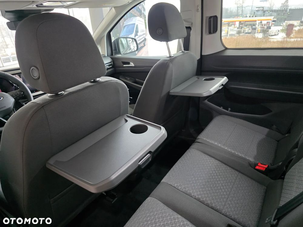 Ford Tourneo Connect Grand - 14