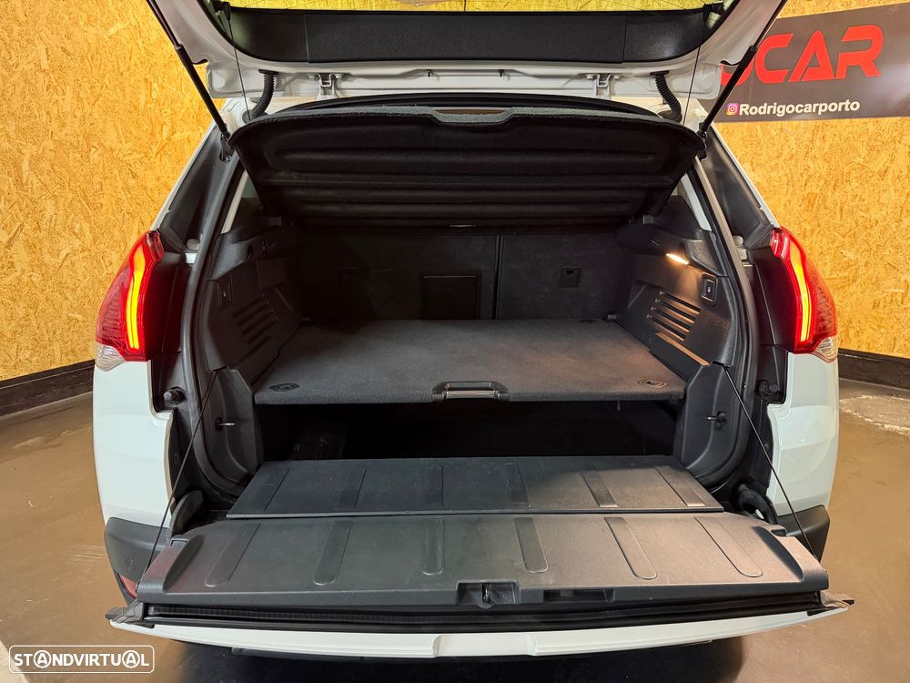 Peugeot 3008 1.6 HDi Style - 24
