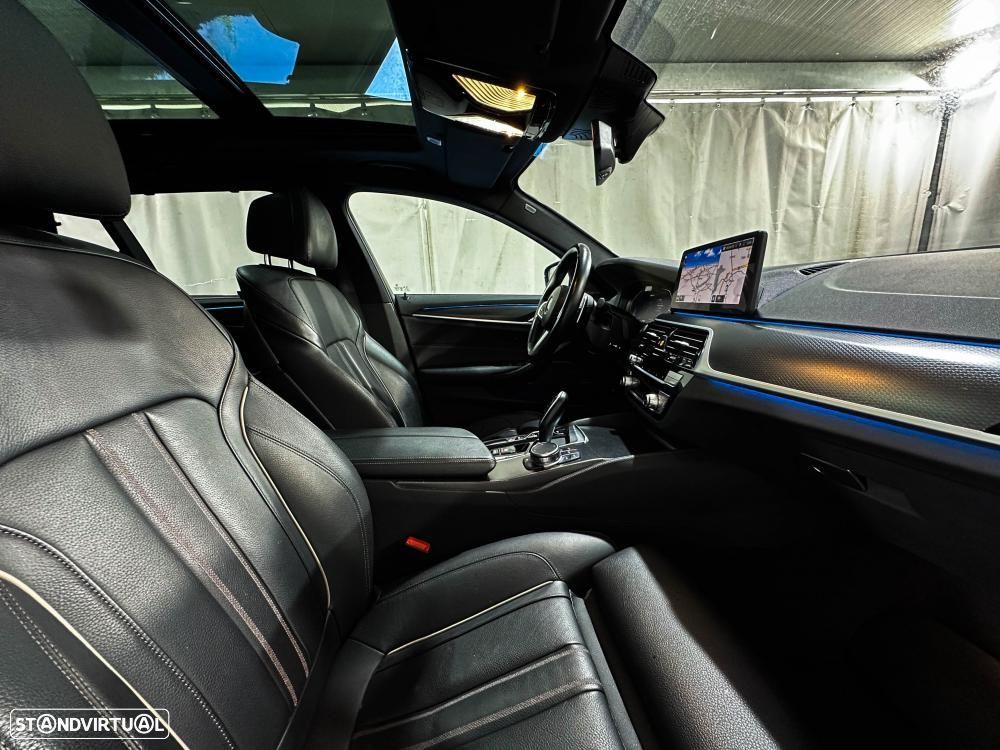 BMW 530 e Pack Desportivo M - 10