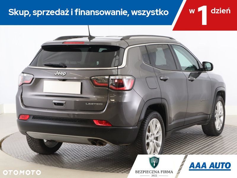 Jeep Compass - 7