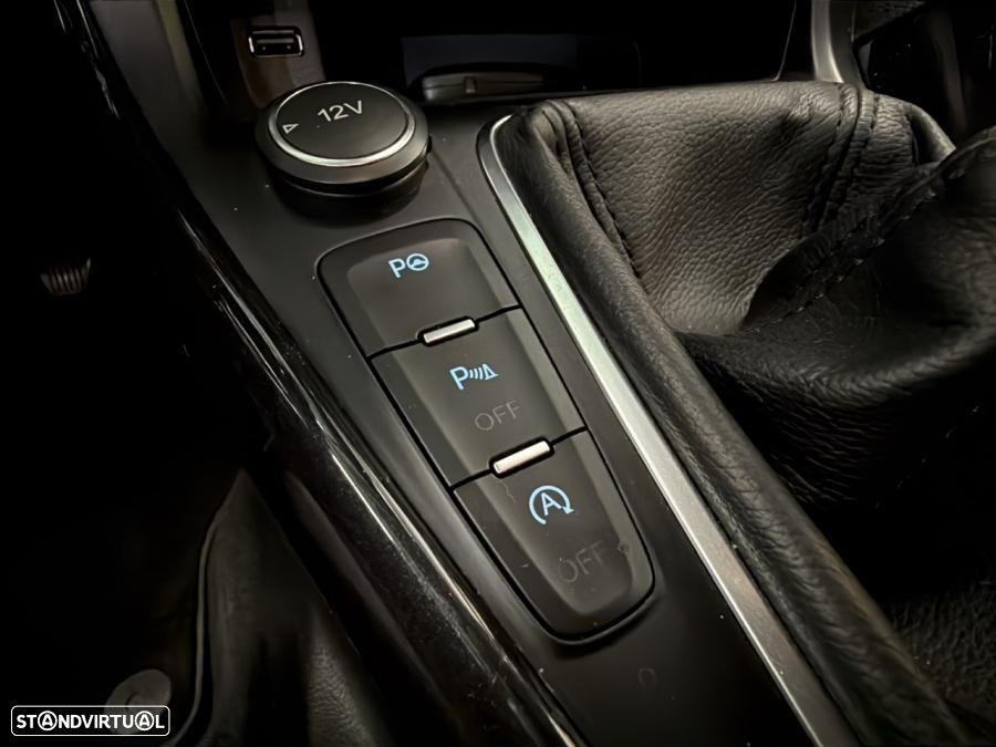 Ford Focus 1.5 TDCi Titanium - 19