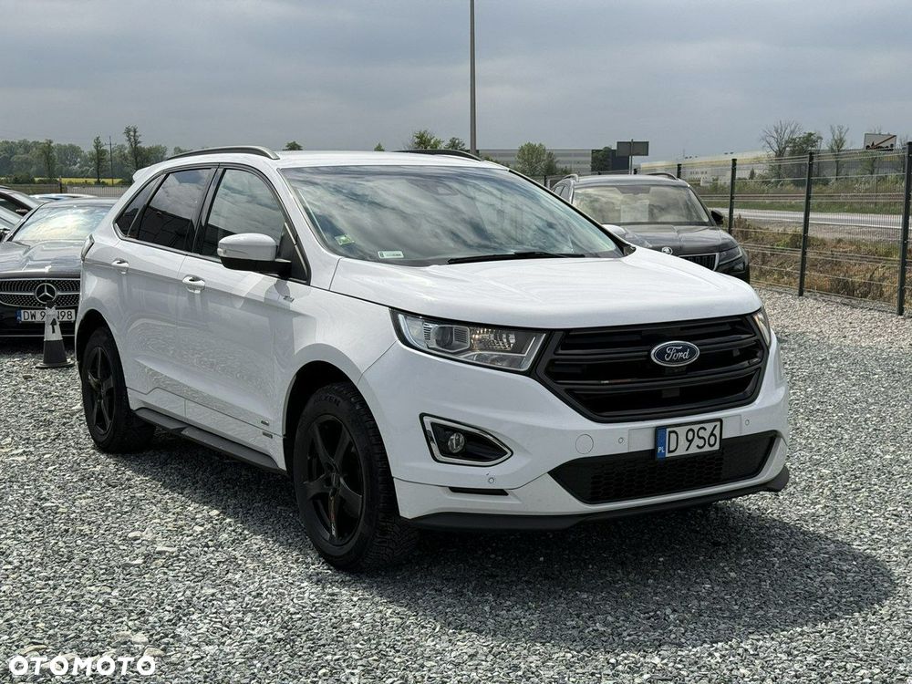 Ford Edge 2.0 TDCi Bi-Turbo 4x4 ST-LINE - 3
