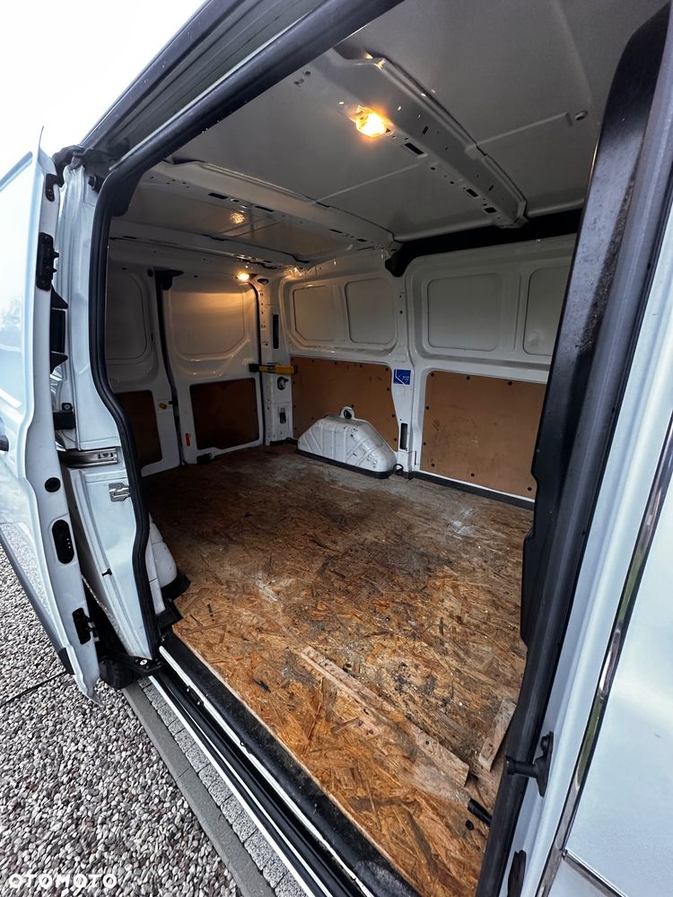 Ford Transit custom - 19