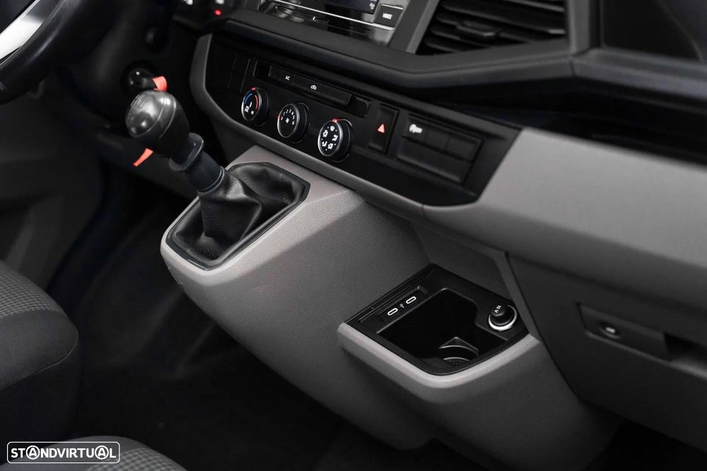 VW Transporter 2.0 TDi Business - 12