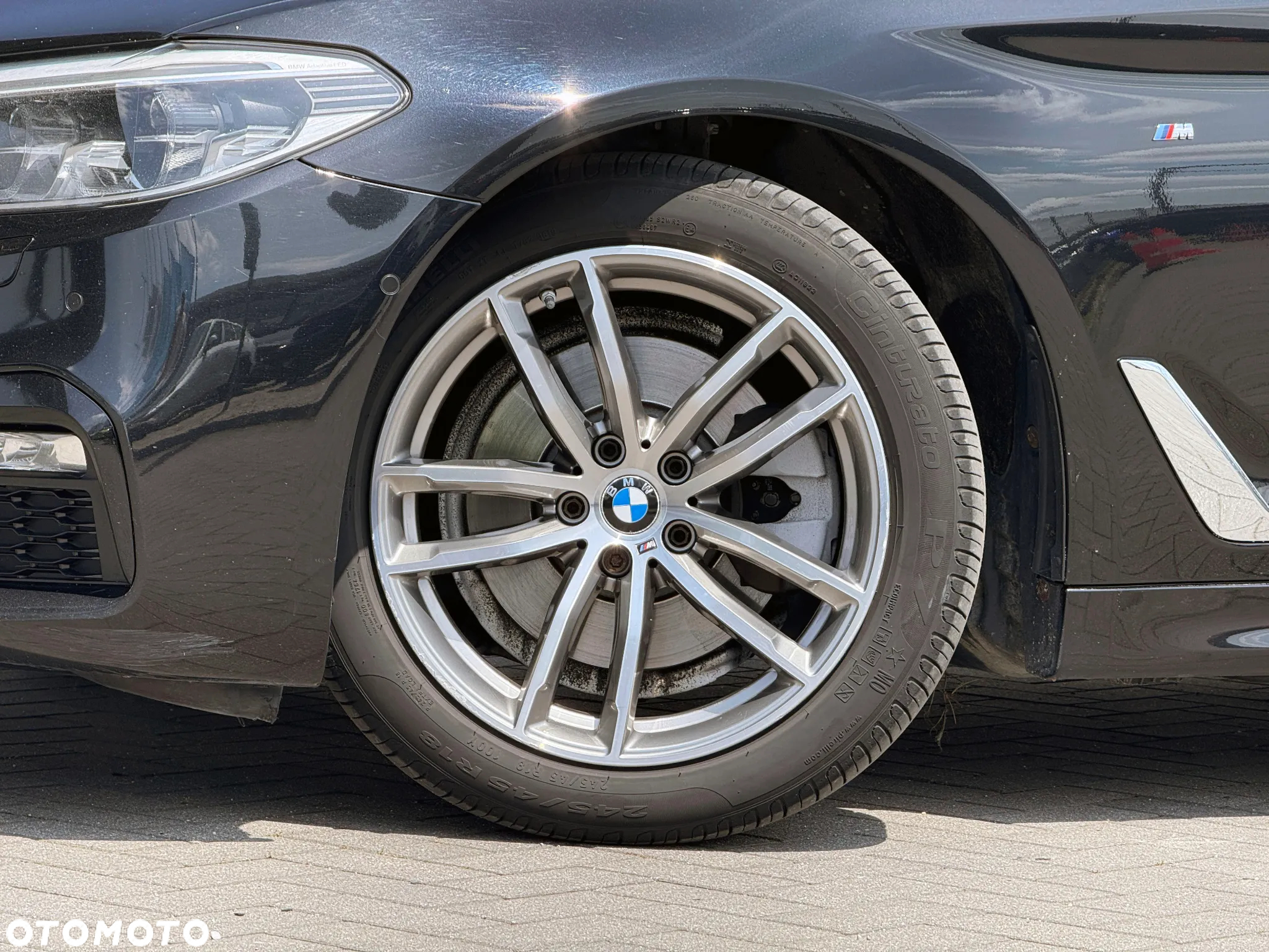 BMW Seria 5 520d xDrive M Sport sport - 9