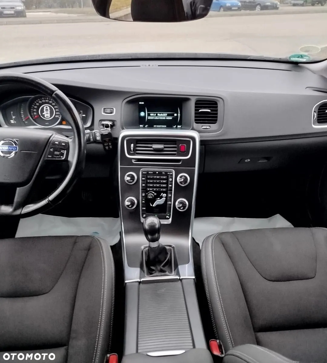 Volvo V60 D3 Business Edition - 5