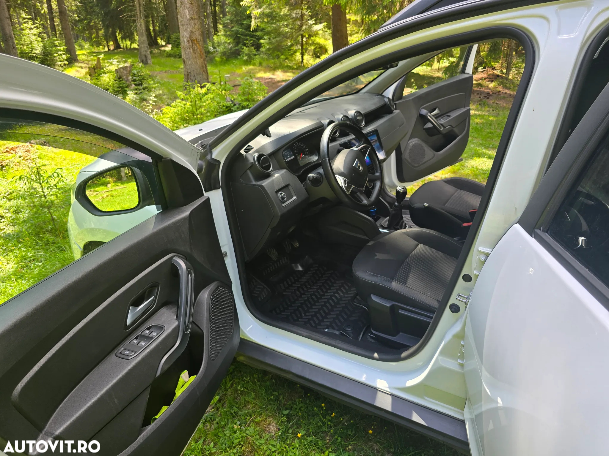 Dacia Duster 1.5 Blue dCi 4WD Prestige jante 16" - 17