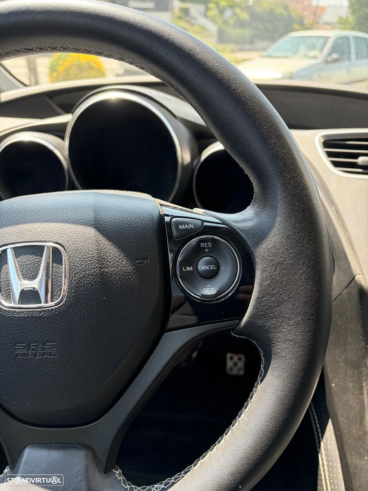 Honda Civic 1.6 i-DTEC Lifestyle Navi - 11