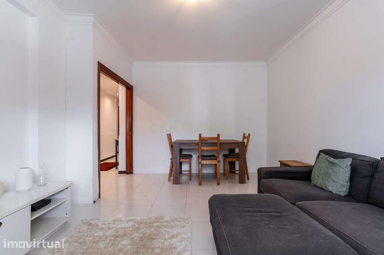 Apartamento T3 com boas áreas e duas casas de banho | Vale Flores, Fei - Grande imagem: 4/38