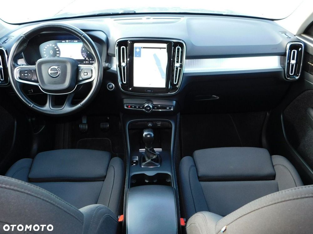 Volvo XC 40 - 6