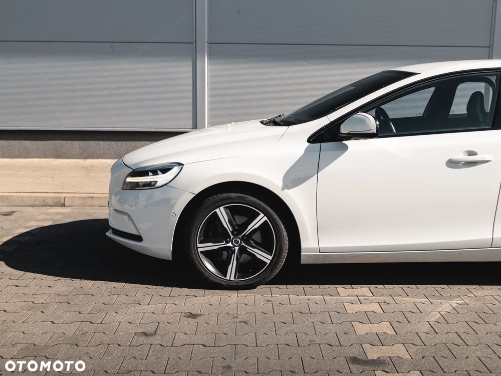 Volvo V40 D3 Drive-E Inscription - 2