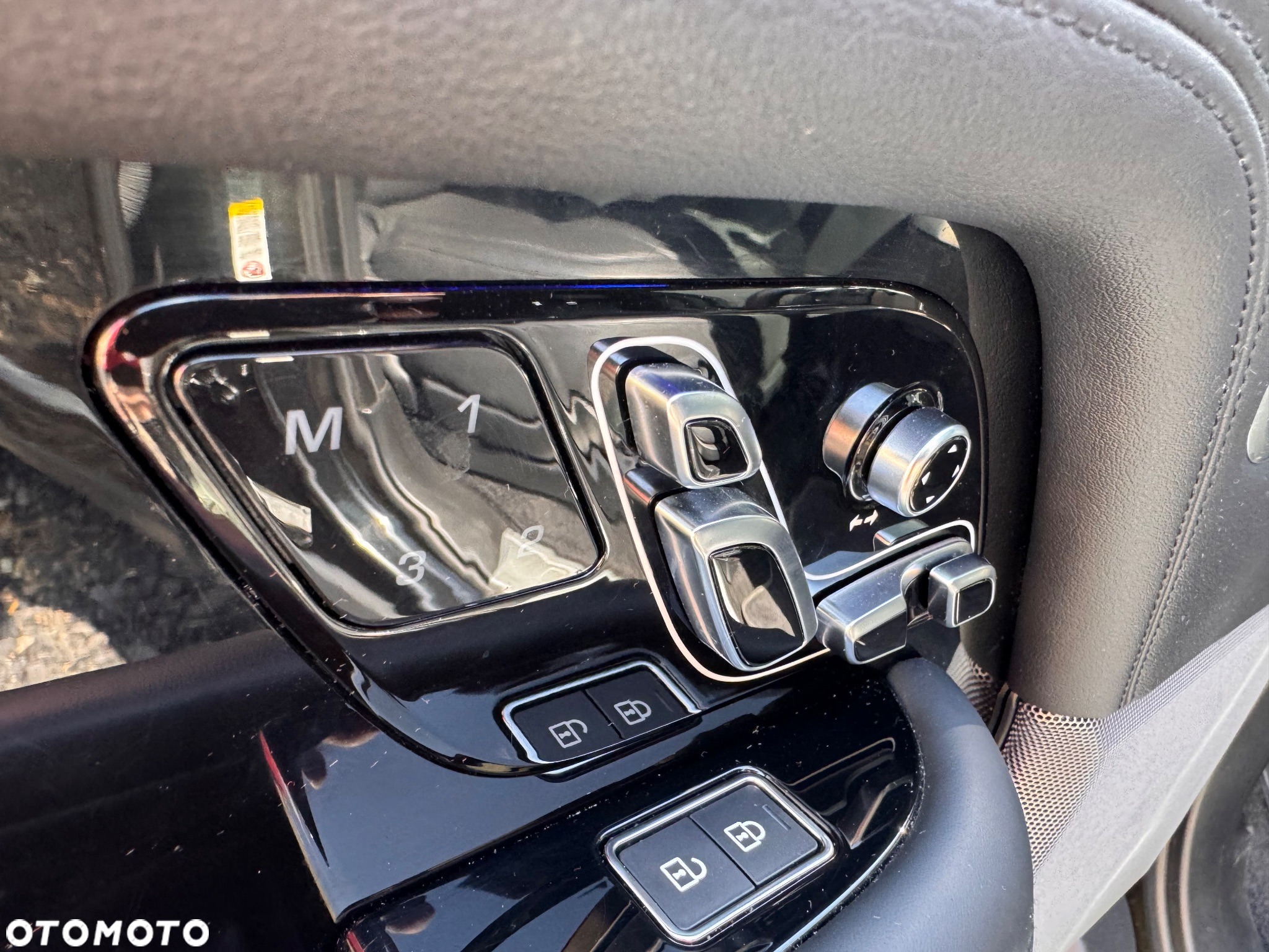 Land Rover Range Rover 5.0 V8 S/C Fifty Anniversary Edition - 35