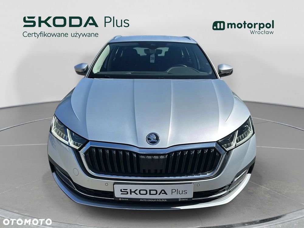 Skoda Octavia 2.0 TSI 4x4 Style DSG - 11