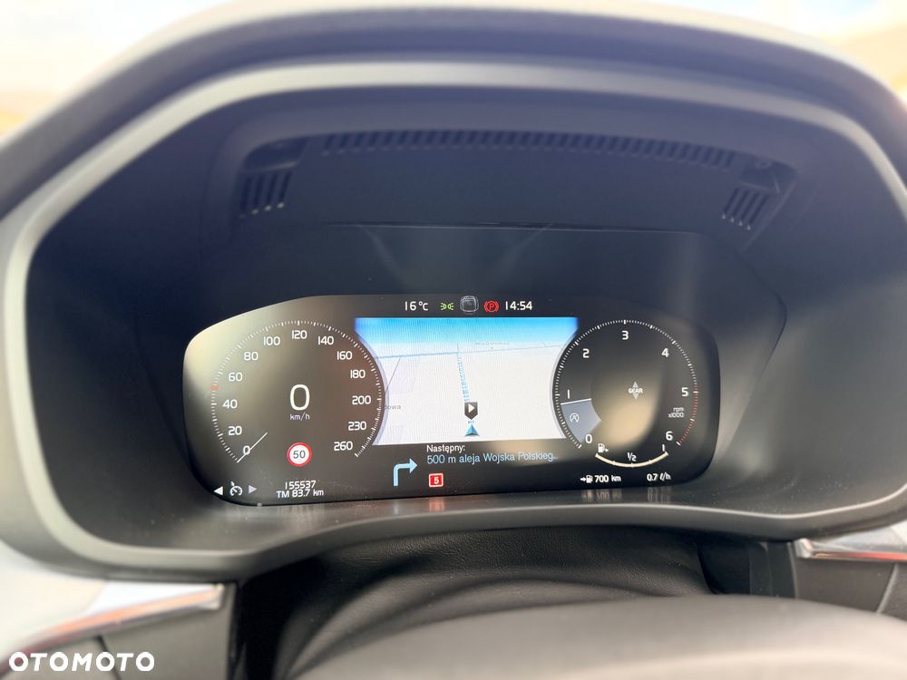 Volvo XC 60 D3 Momentum - 38