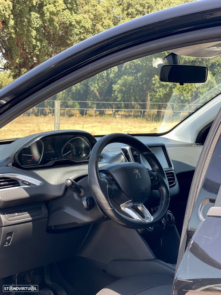 Peugeot 208 1.6 BlueHDi Style - 8