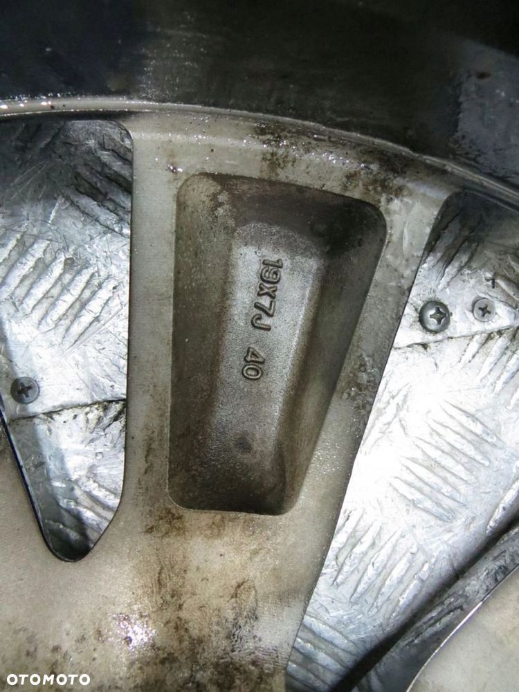 NISSAN X-TRAIL T32 FELGI ALUMINIOWE 7JX19 ET40 5X114,3 14- - 11