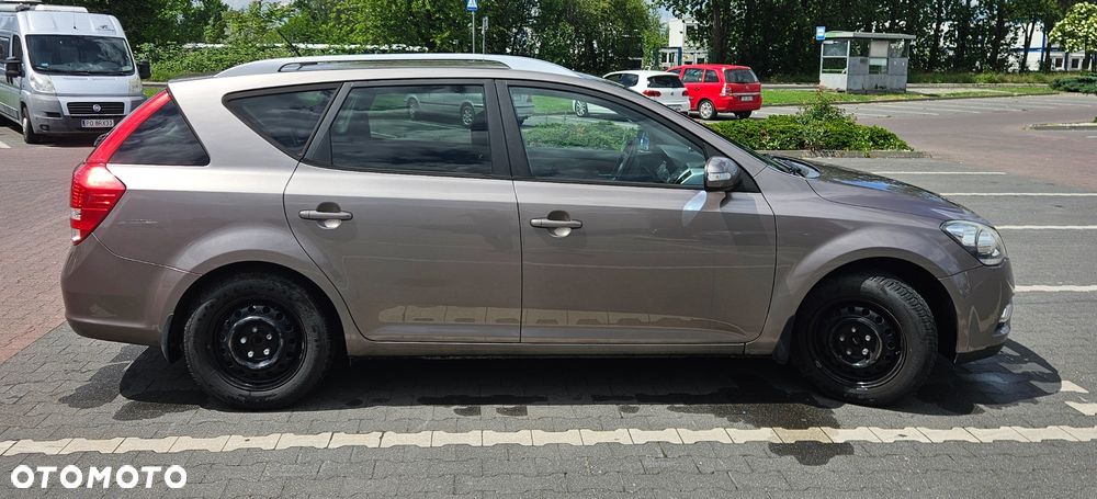Kia Ceed 1.6 Comfort - 8