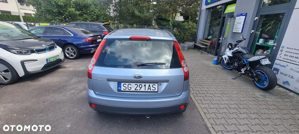 Ford Fiesta 1.3 Style - 4