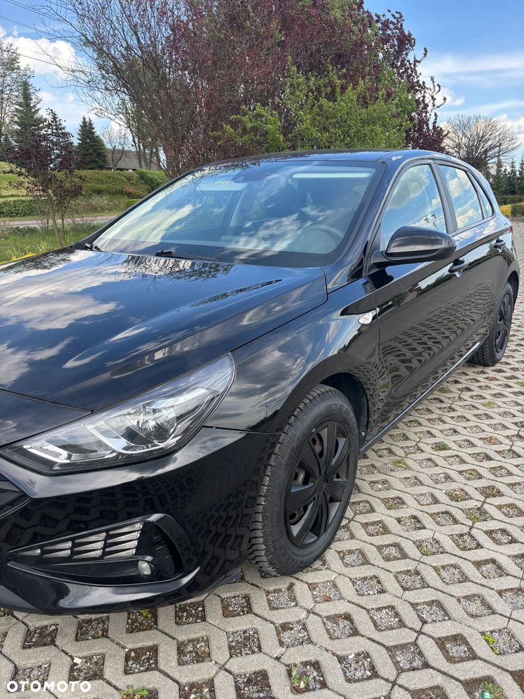 Hyundai i30 1.5 DPI Classic + - 33