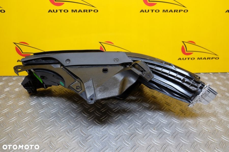 CHEVROLET TRAVERSE 2022- REFLEKTOR LAMPA DRL LED R USA - 7