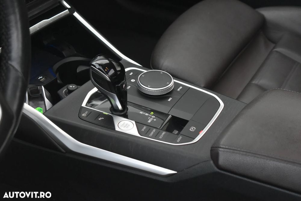 BMW Seria 3 320d xDrive AT MHEV - 10