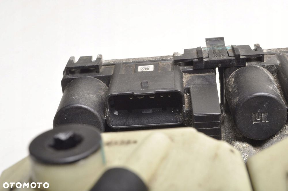 XC40 T5 Plug-in Hybrid 1.5 STEROWNIK SKRZYNI AUTOMATYCZNEJ 2021 R 32249313 - 3