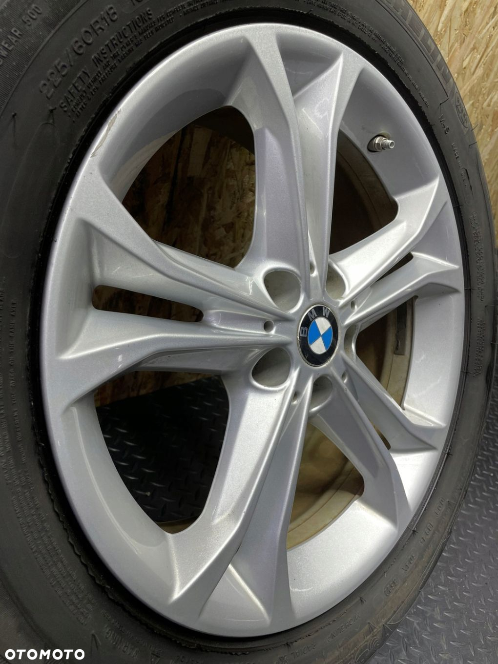KOŁA FELGI BMW G01 G02 Z OPONAMI 688 6876918 MICHELIN PRIMACY R18 5X112 - 15
