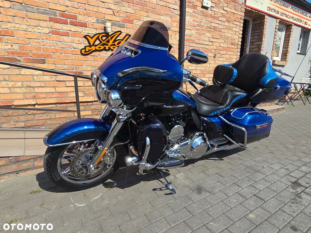 Harley-Davidson Touring Ultra Limited - 32