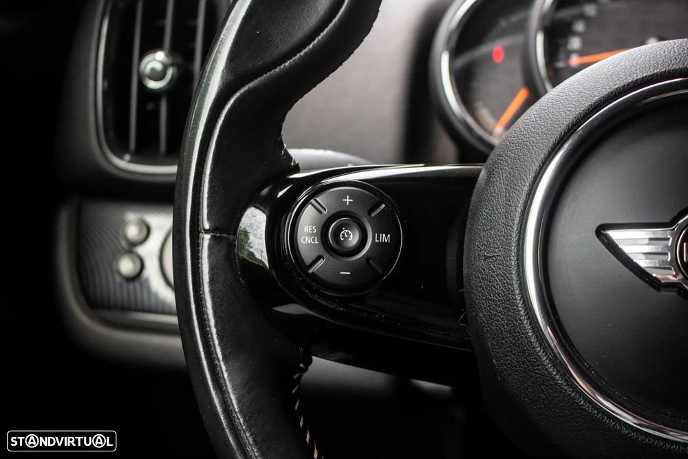 MINI Countryman Cooper SE ALL4 Auto - 14