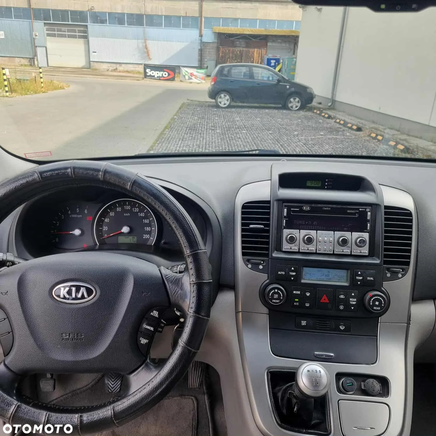 Kia Carnival 2.9 CRDi Tour - 7