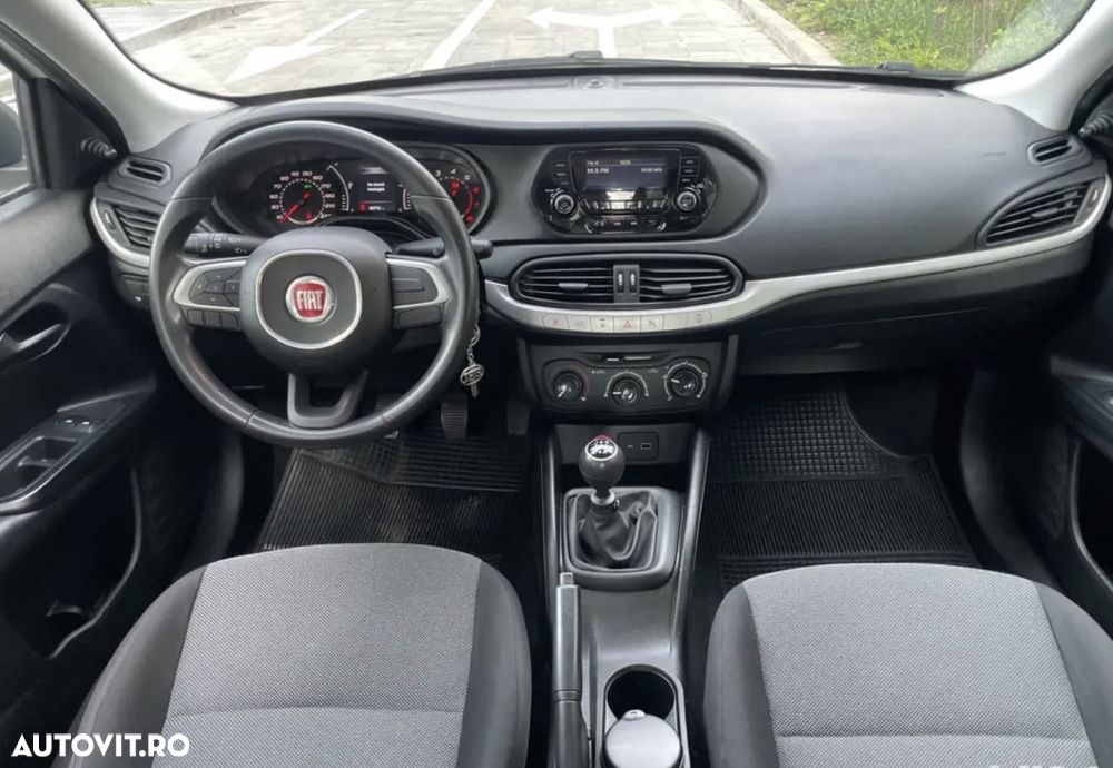Fiat Tipo 1.4 Easy - 5