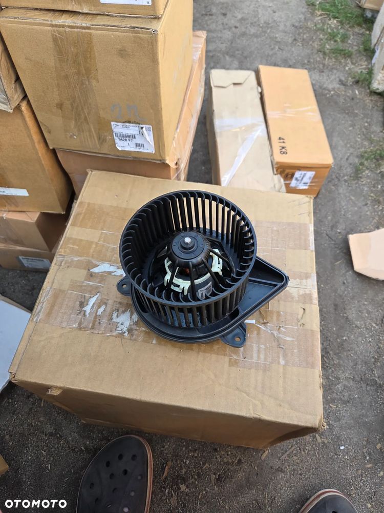 Wentylator nawiewu Dmuchawa Opel Vivaro A Renault Trafic II Nissan Primastar I 93161216 7701208225 - 1
