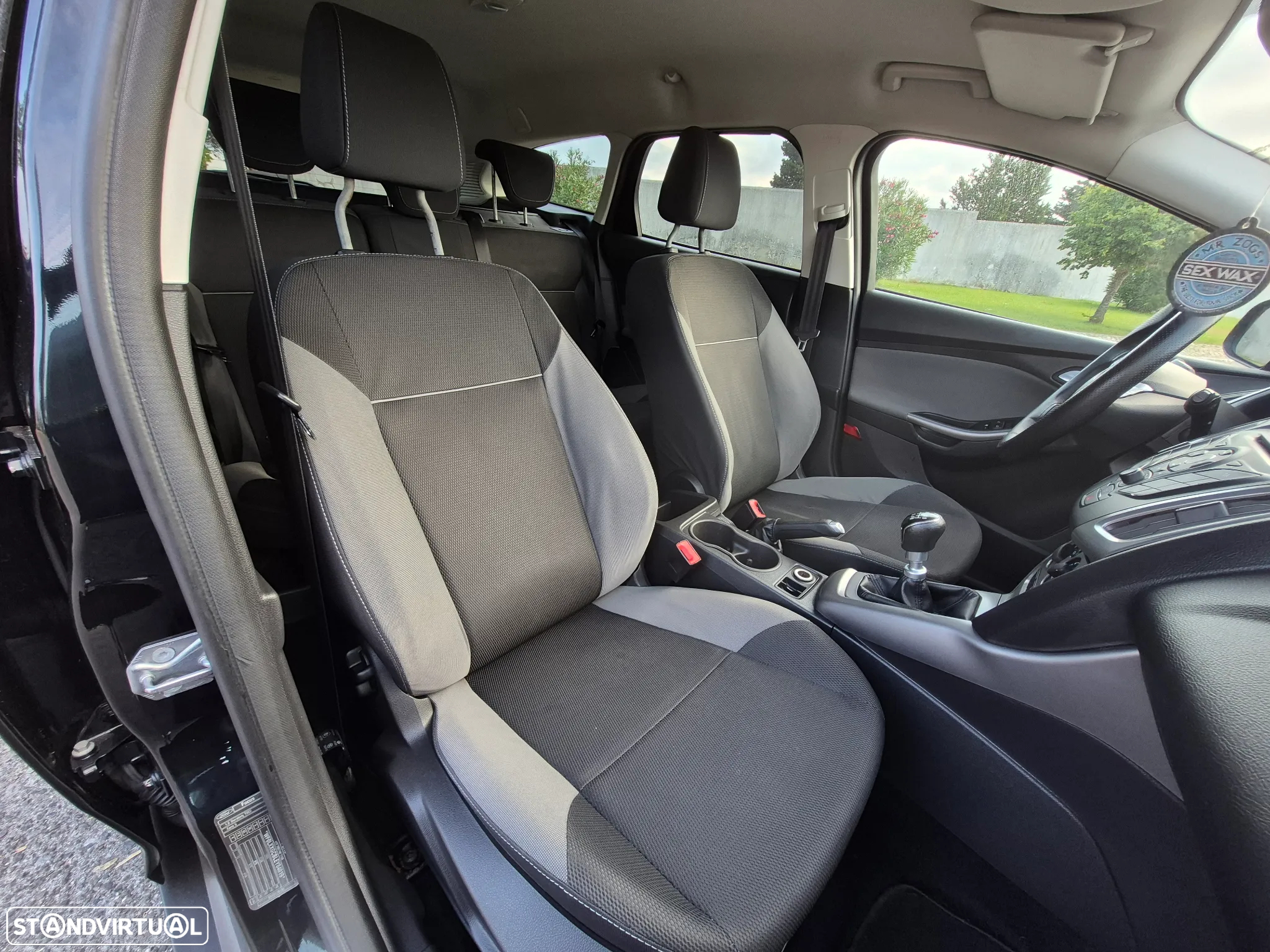 Ford Focus SW 1.6 TDCi Titanium - 14