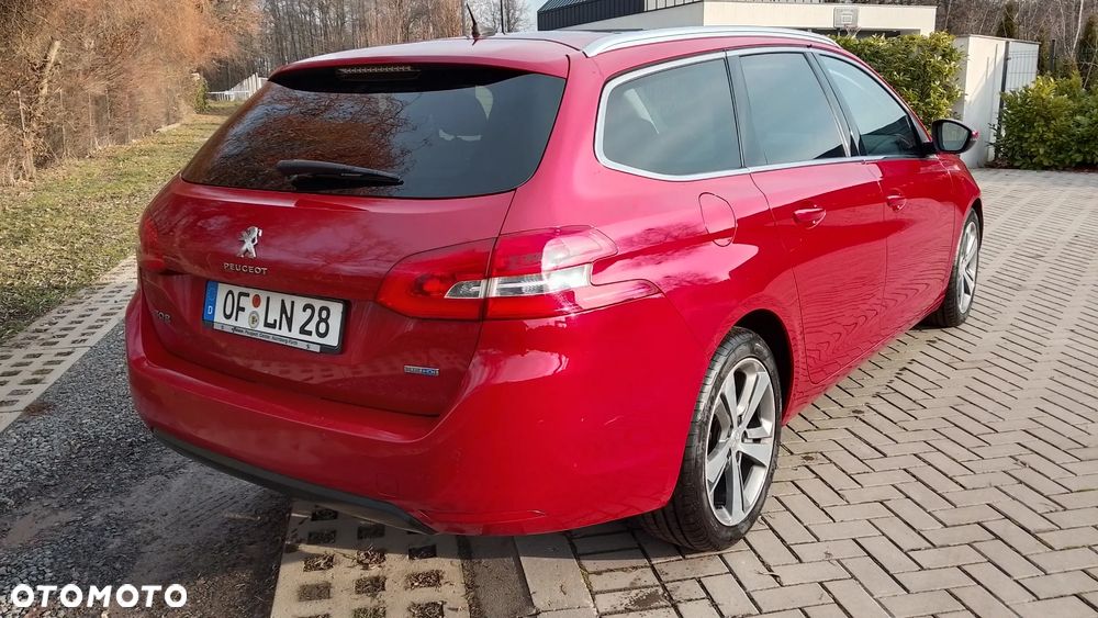 Peugeot 308 2.0 Blue HDi Allure S&S - 6