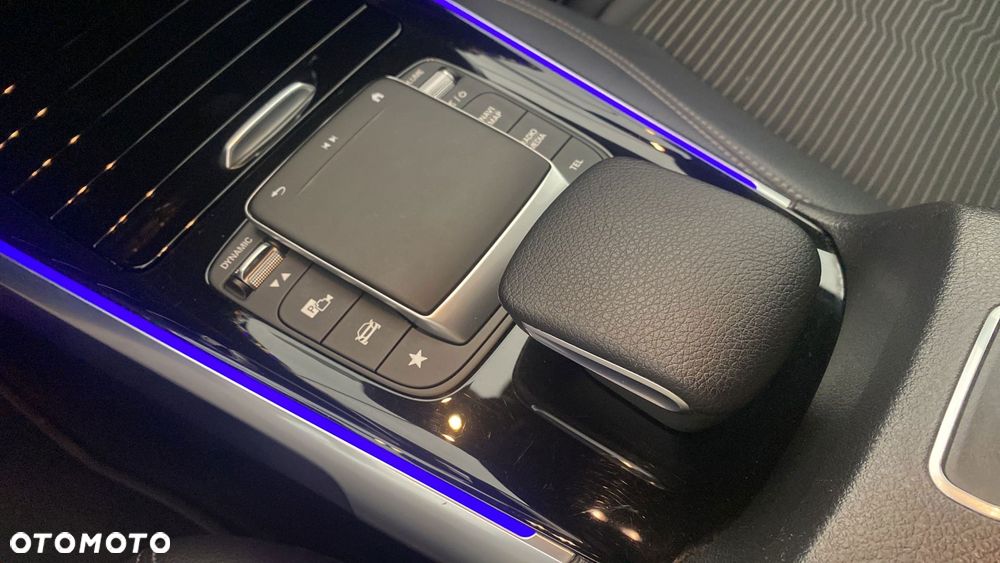 Mercedes-Benz GLB 200 d 4-Matic Progressive 8G-DCT - 21