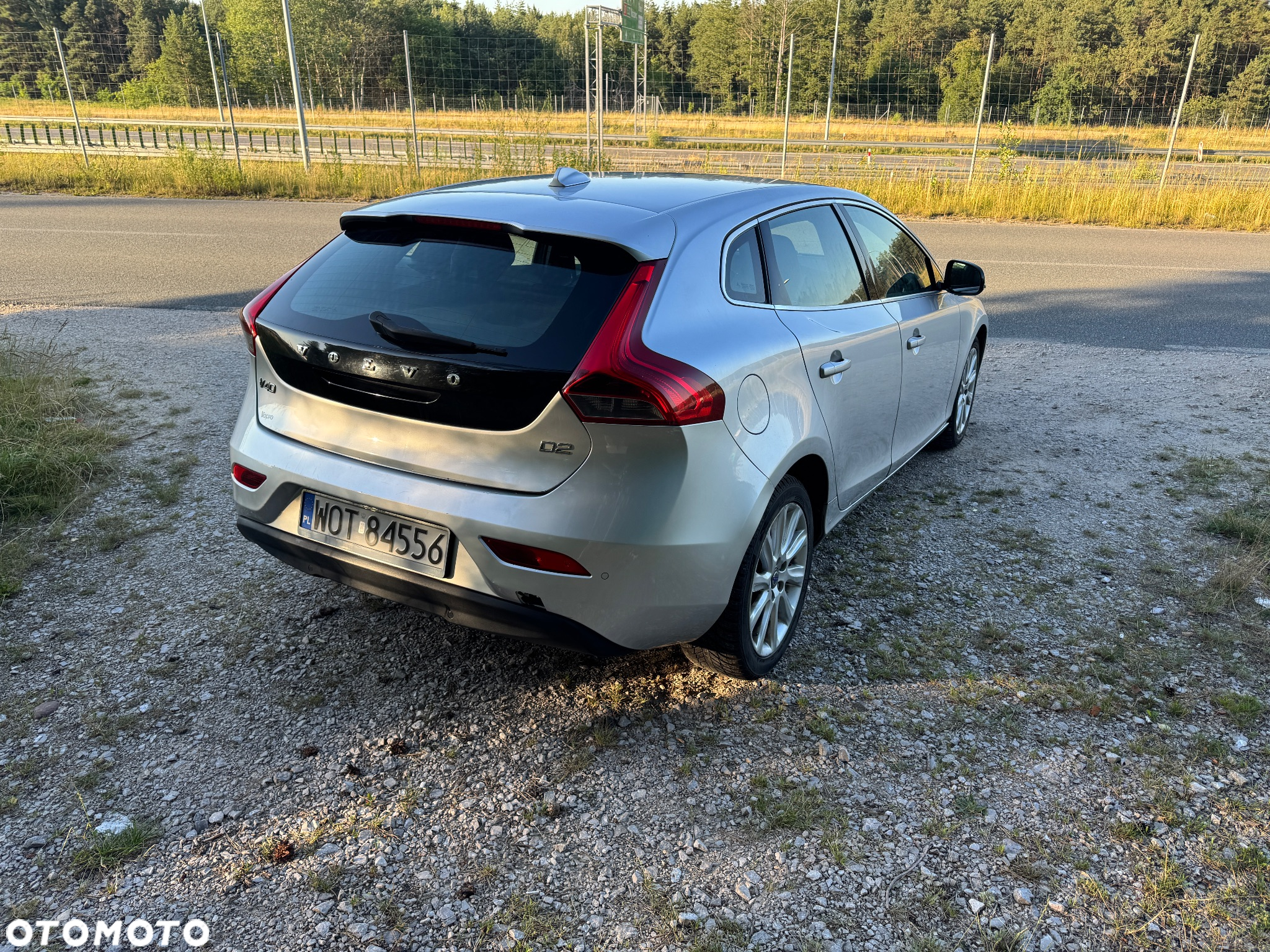 Volvo V40 D2 Momentum - 4