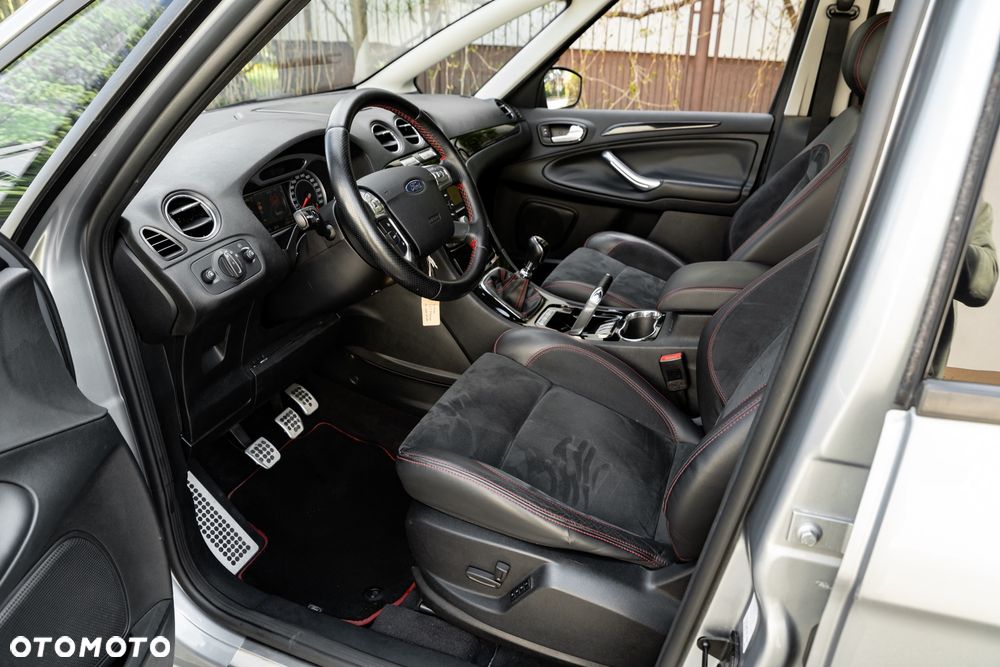 Ford S-Max 2.5 Titanium - 5